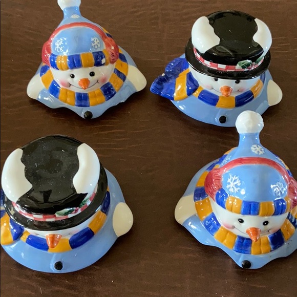 Set of 4 Whimsical Snowman Covered Bowls - Picture 3 of 6